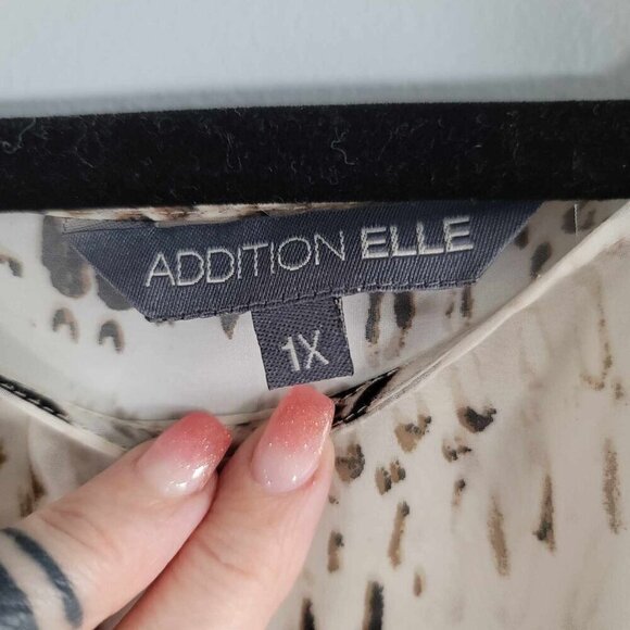 Addition Elle sheer bat wing blouse EUC - Picture 4 of 9